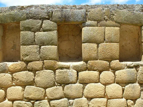 Ingapirca ruins seen from the parking lot